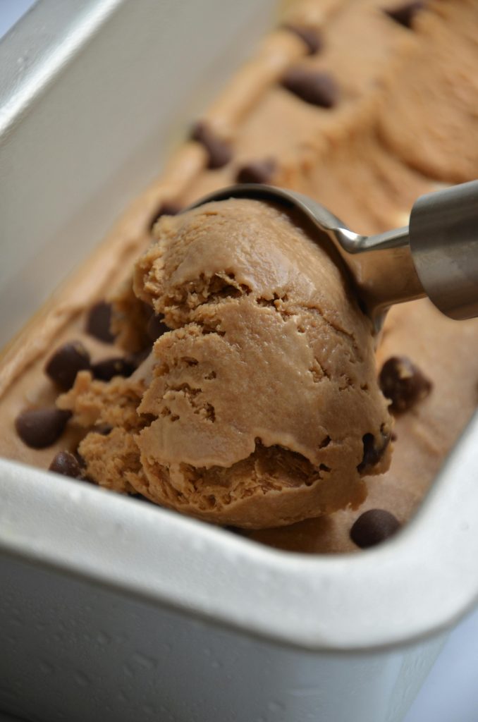 π« Easy Chocolate Ninja Creami Recipe (Healthy & Delicious) Delicious chocolate chip ice cream scoop in a tray, perfect for dessert lovers.